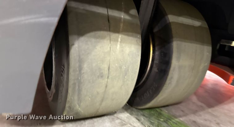 image for item ND9841 2023 Linde E18S forklift