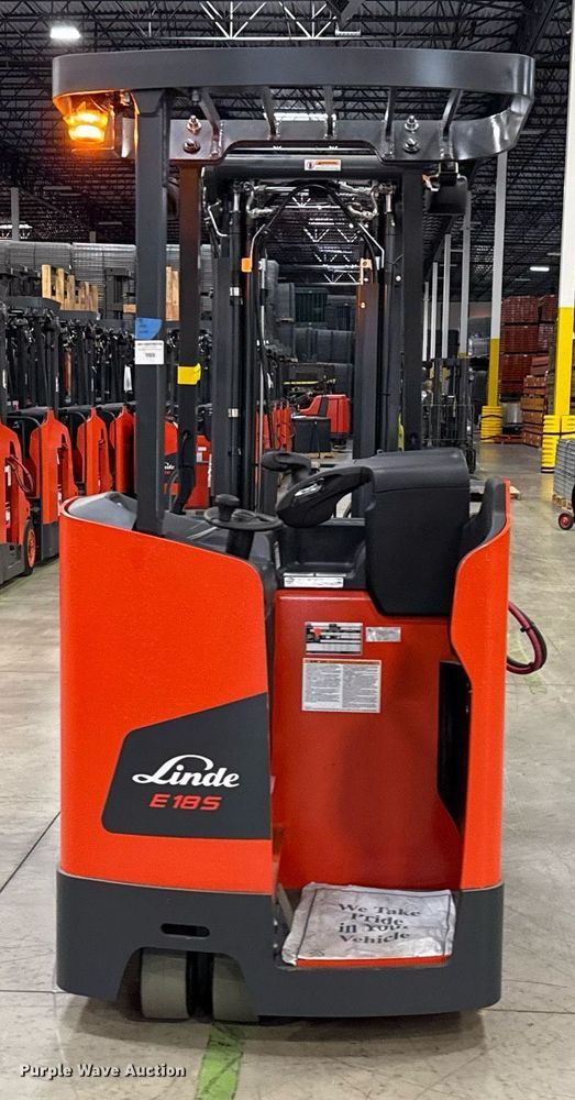 image for item ND9842 2023 Linde E18S forklift