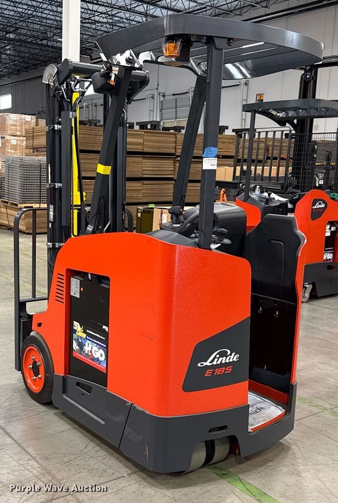 image for item ND9842 2023 Linde E18S forklift