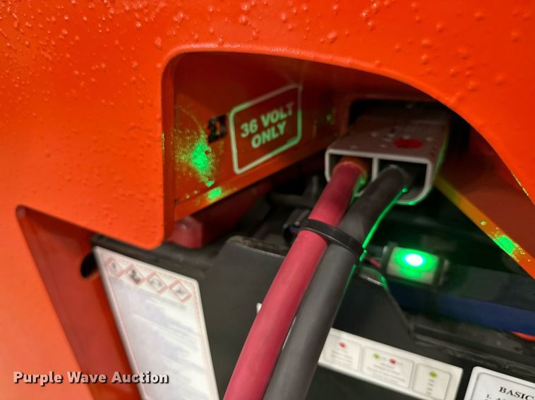 image for item ND9842 2023 Linde E18S forklift