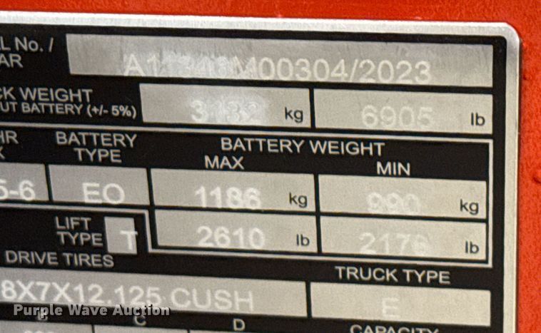 image for item ND9842 2023 Linde E18S forklift