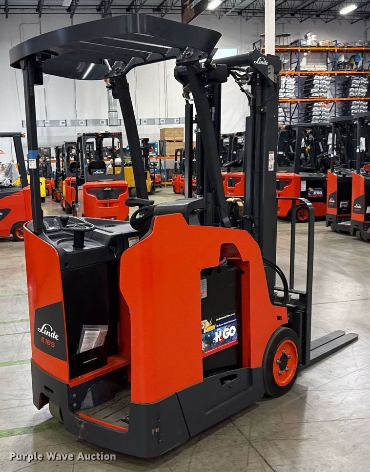 image for item ND9843 2023 Linde E18S forklift