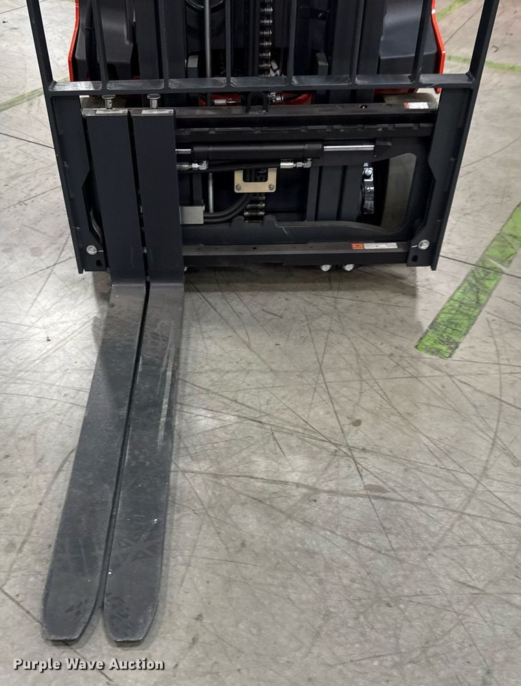 image for item ND9843 2023 Linde E18S forklift