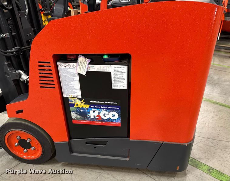 image for item ND9843 2023 Linde E18S forklift