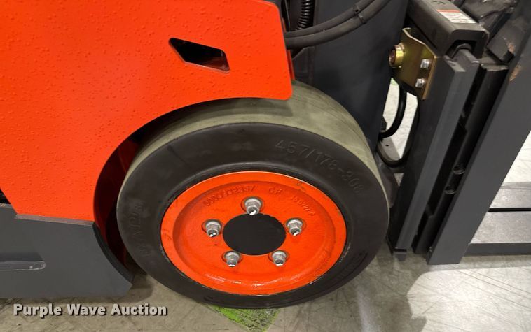 image for item ND9843 2023 Linde E18S forklift