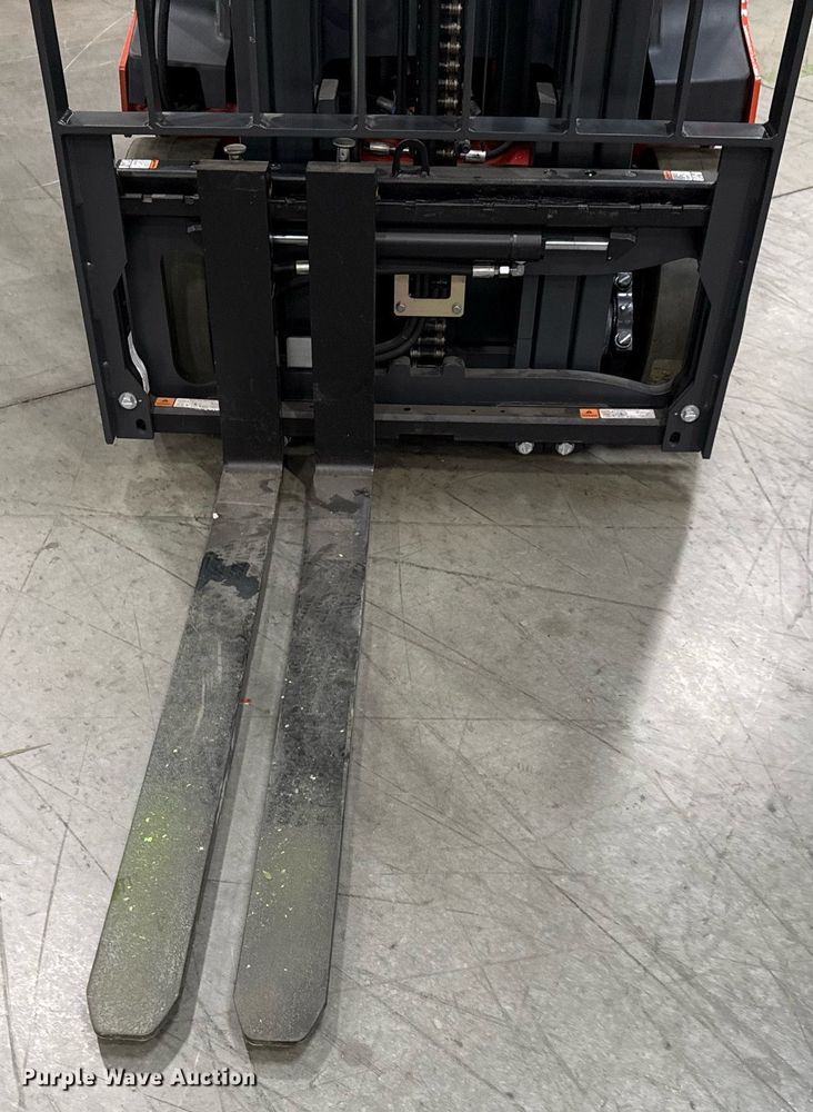 image for item ND9844 2023 Linde E18S forklift