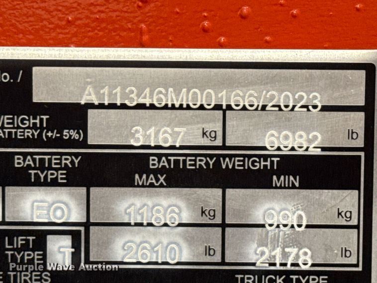 image for item ND9844 2023 Linde E18S forklift