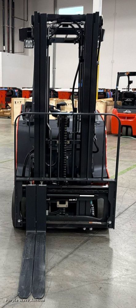image for item ND9845 2023 Linde E18S forklift