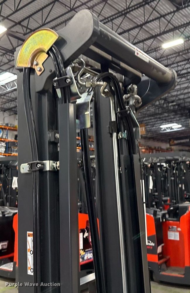 image for item ND9846 2023 Linde E18S forklift