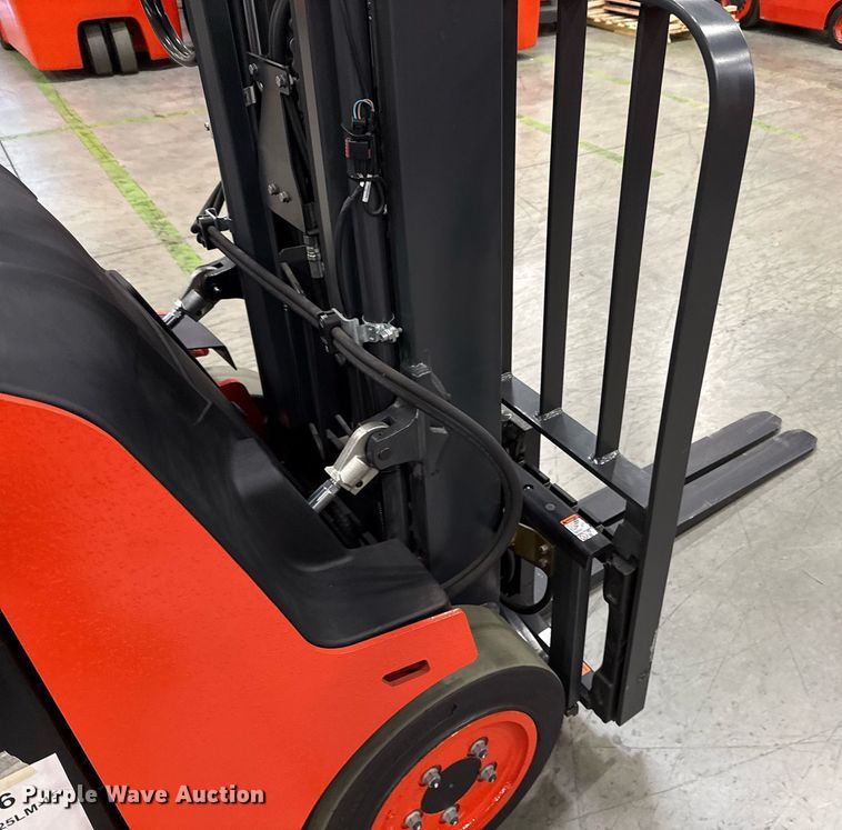 image for item ND9846 2023 Linde E18S forklift