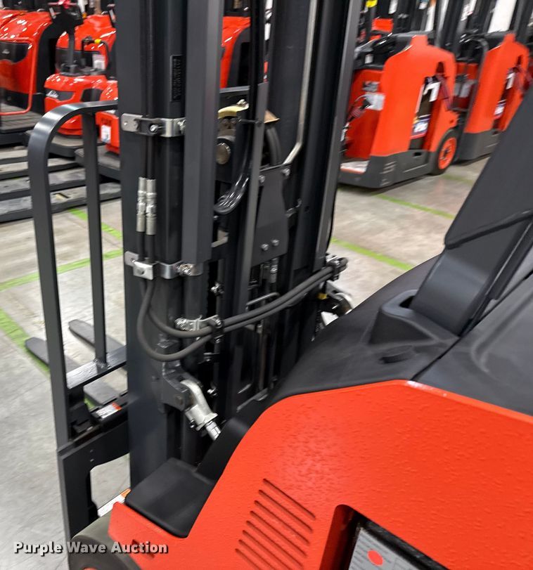 image for item ND9847 2023 Linde E18S forklift