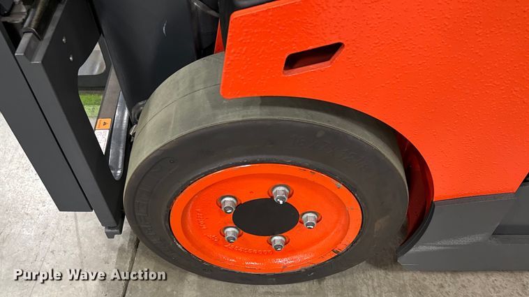 image for item ND9847 2023 Linde E18S forklift