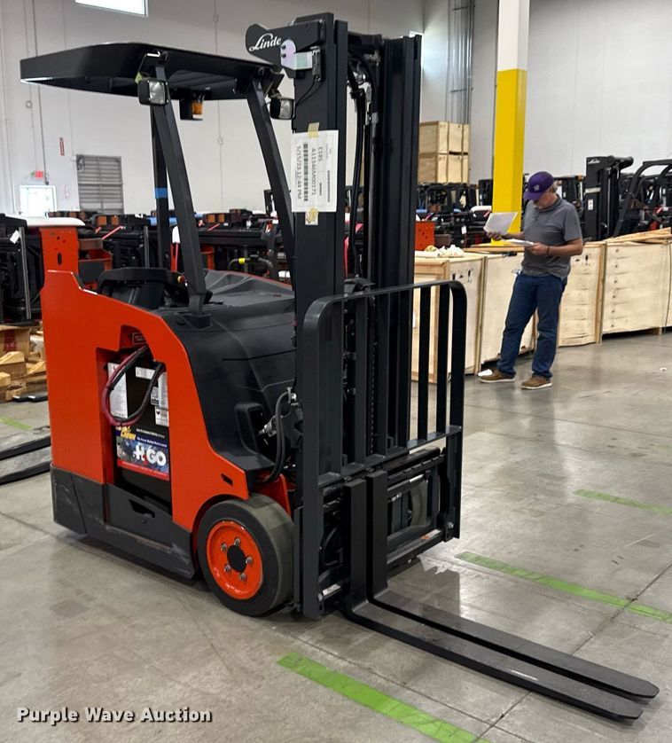 image for item ND9848 2023 Linde E18S forklift