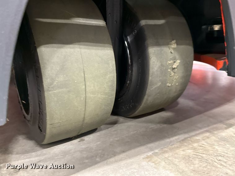 image for item ND9848 2023 Linde E18S forklift