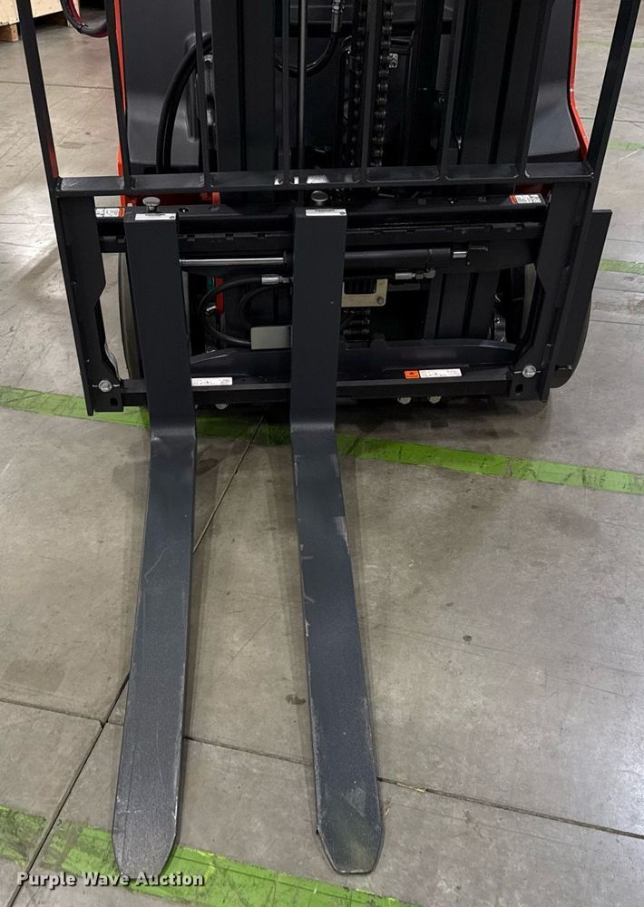 image for item ND9851 2023 Linde E18S forklift