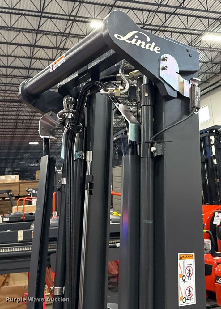 image for item ND9851 2023 Linde E18S forklift