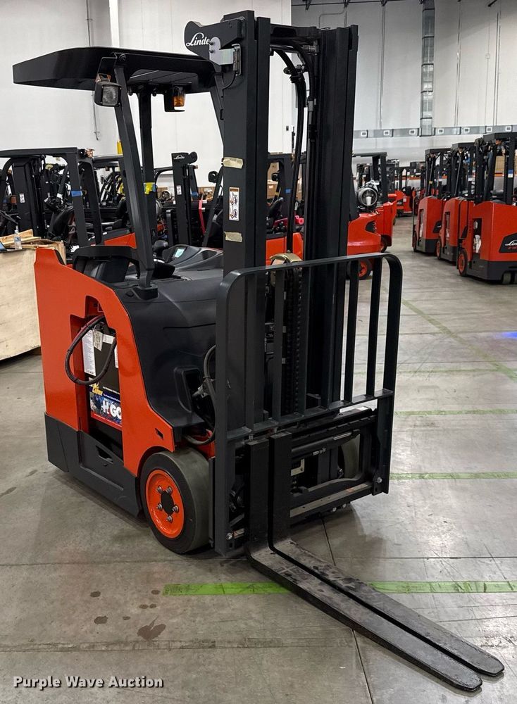 image for item ND9852 2023 Linde E18S forklift