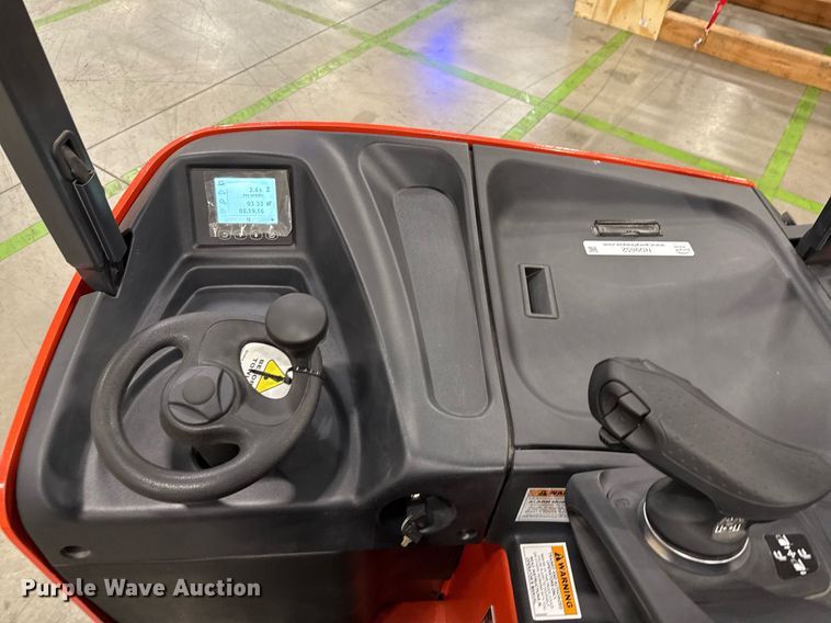 image for item ND9852 2023 Linde E18S forklift