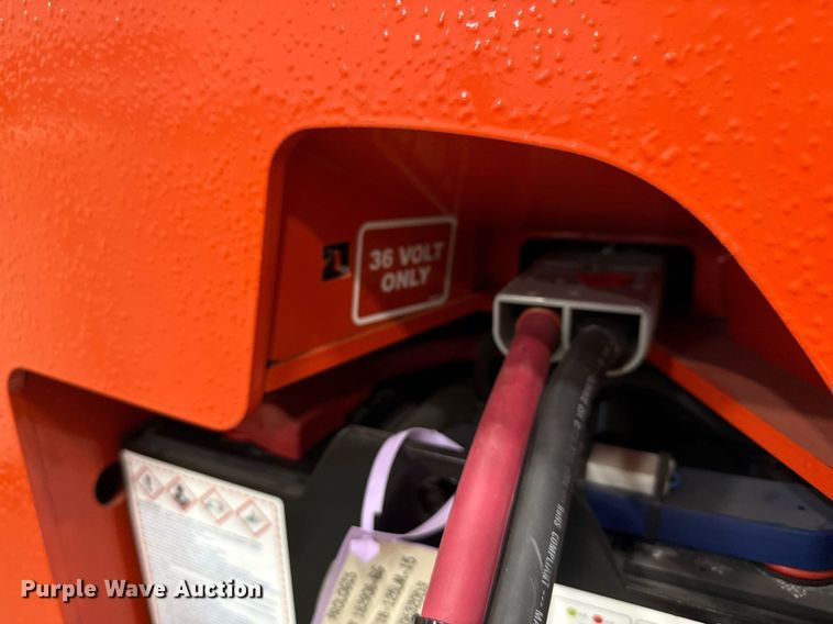 image for item ND9852 2023 Linde E18S forklift