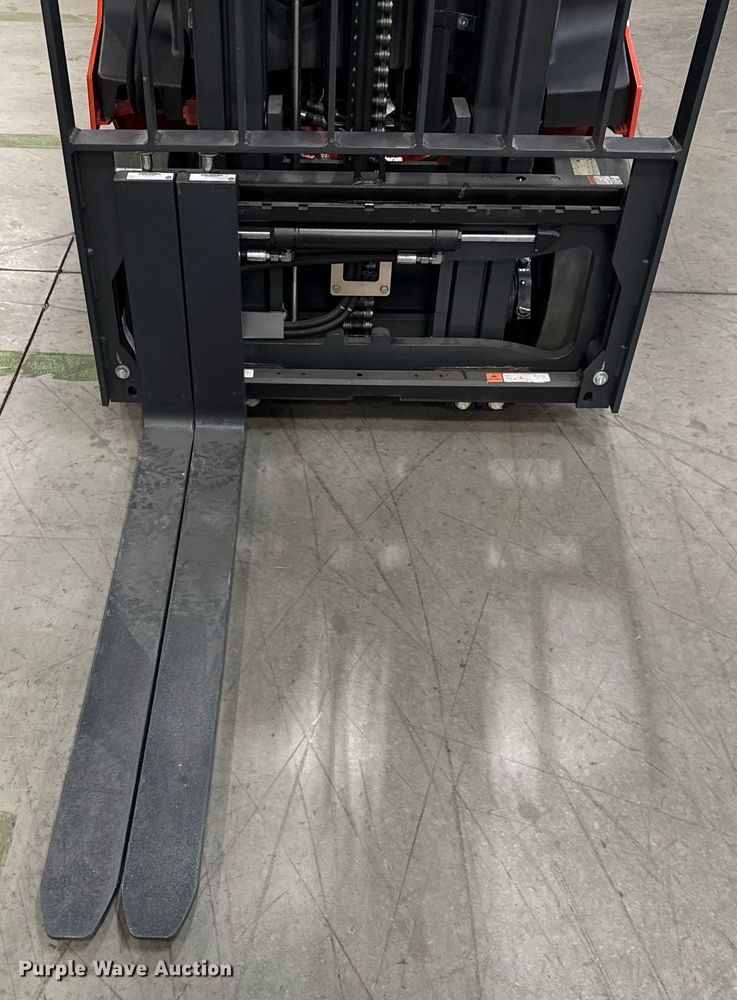 image for item ND9853 2023 Linde E18S forklift