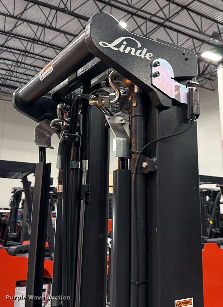 image for item ND9853 2023 Linde E18S forklift