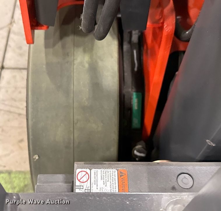 image for item ND9853 2023 Linde E18S forklift