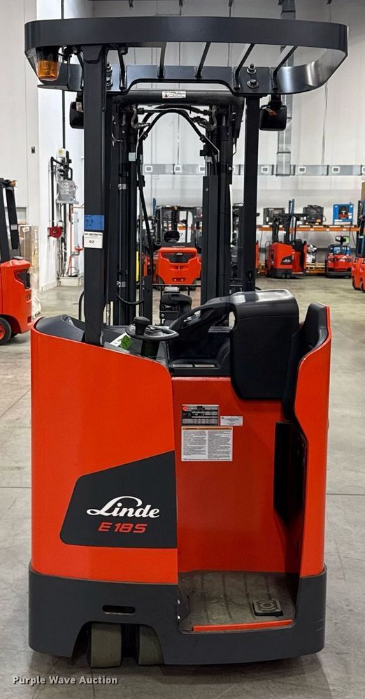 image for item ND9854 2023 Linde E18S forklift