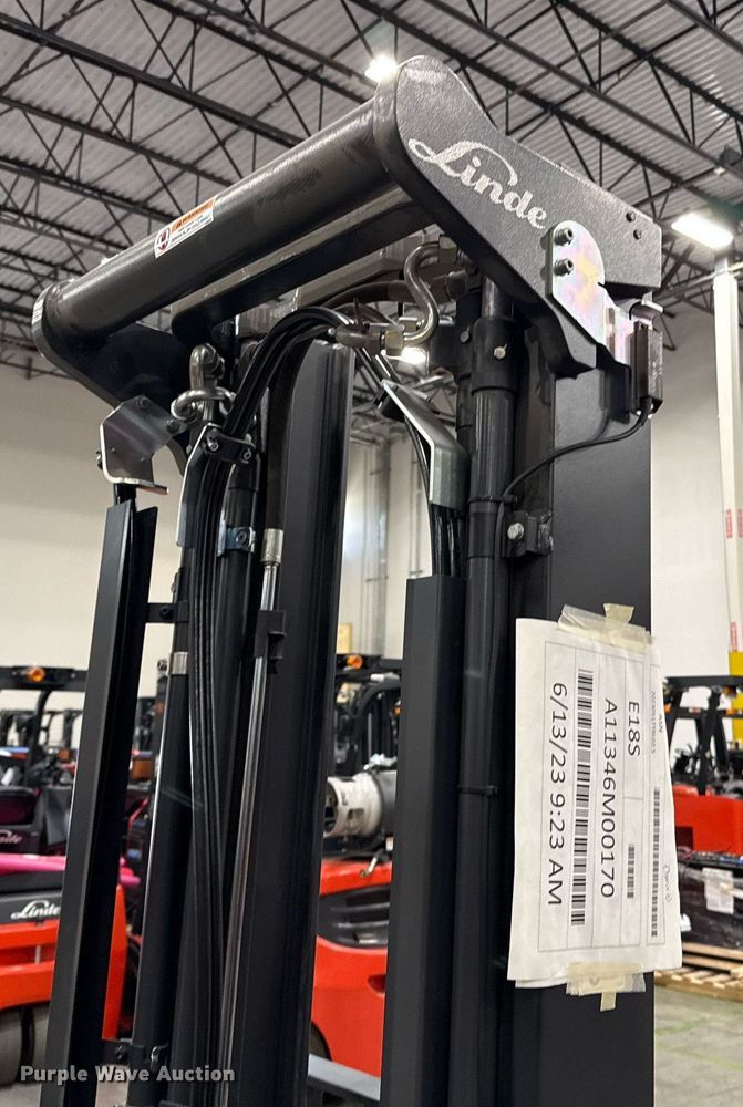 image for item ND9854 2023 Linde E18S forklift