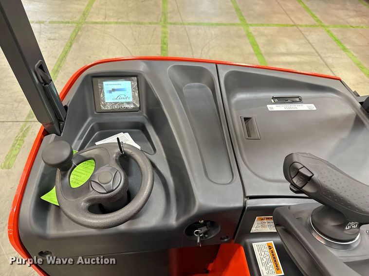 image for item ND9854 2023 Linde E18S forklift