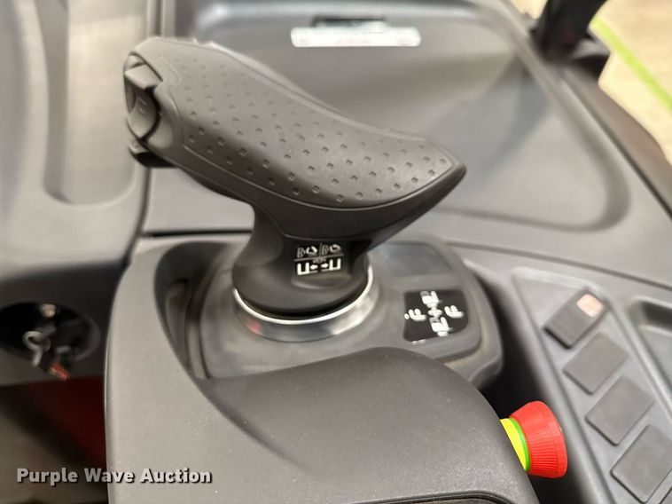 image for item ND9854 2023 Linde E18S forklift