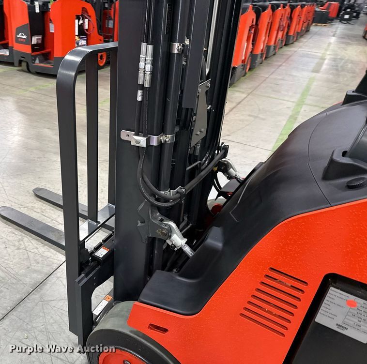 image for item ND9855 2023 Linde E18S forklift