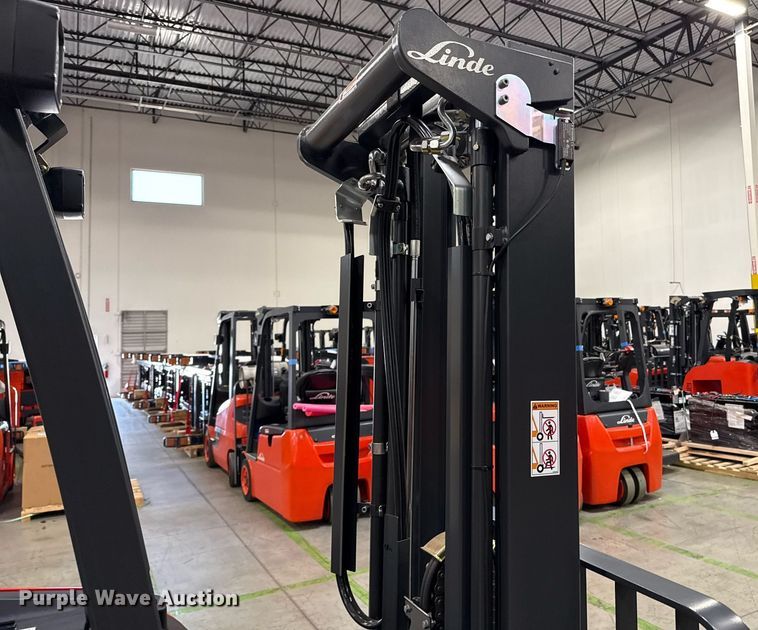 image for item ND9855 2023 Linde E18S forklift