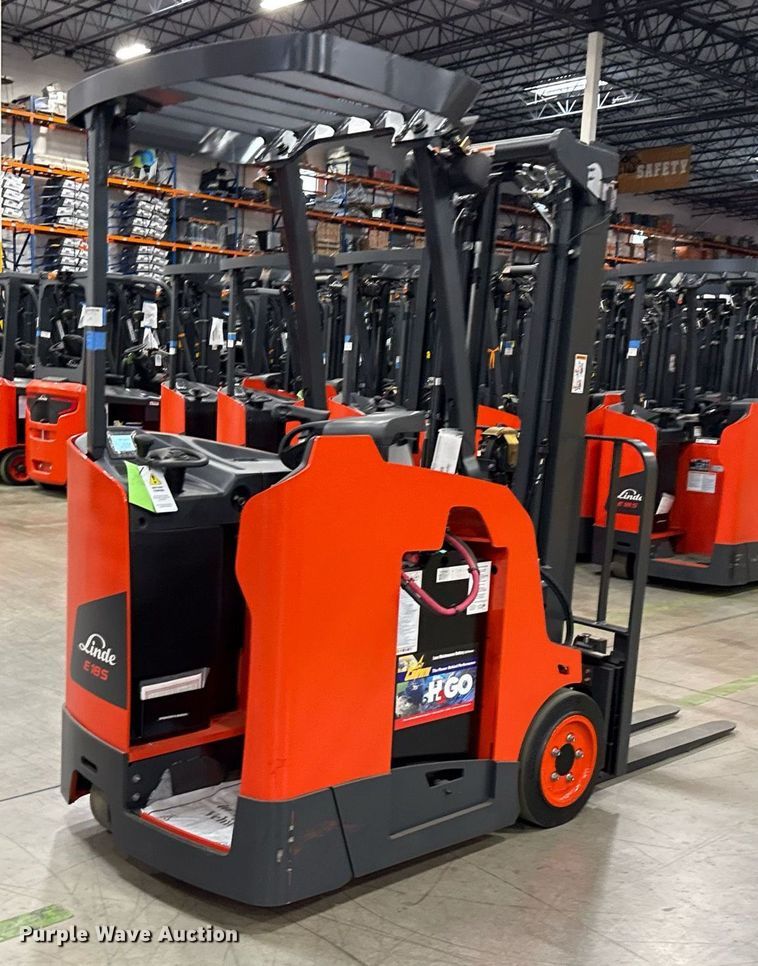 image for item ND9856 2023 Linde E18S forklift