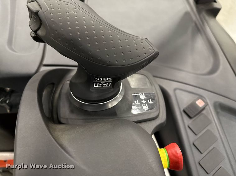 image for item ND9858 2023 Linde E18S forklift