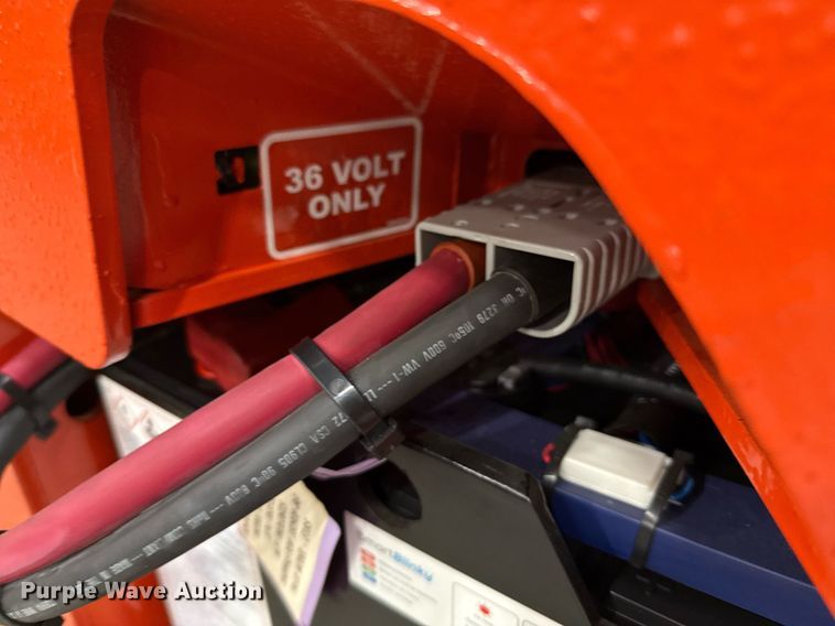 image for item ND9858 2023 Linde E18S forklift