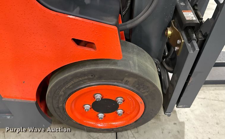 image for item ND9859 2023 Linde E18S forklift