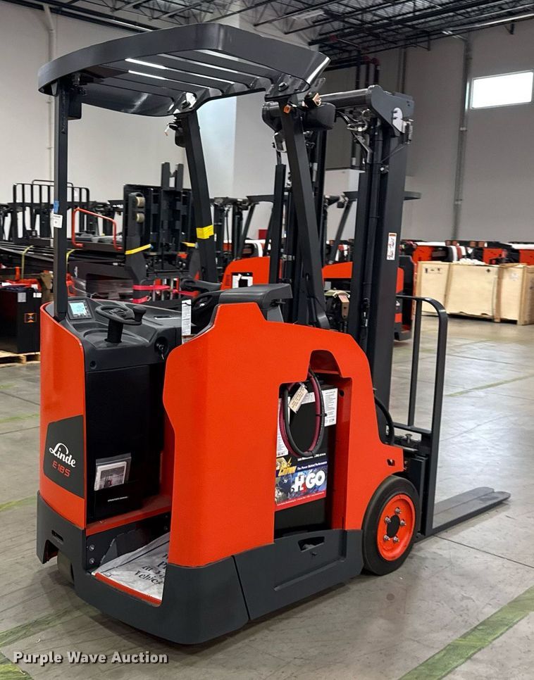 image for item ND9860 2023 Linde E18S forklift