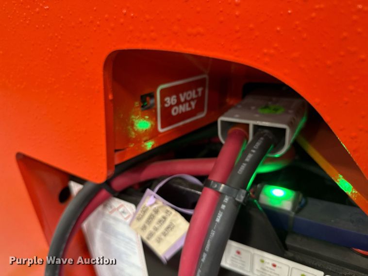 image for item ND9860 2023 Linde E18S forklift