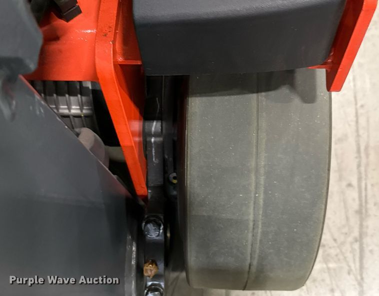 image for item ND9861 2023 Linde E18S forklift