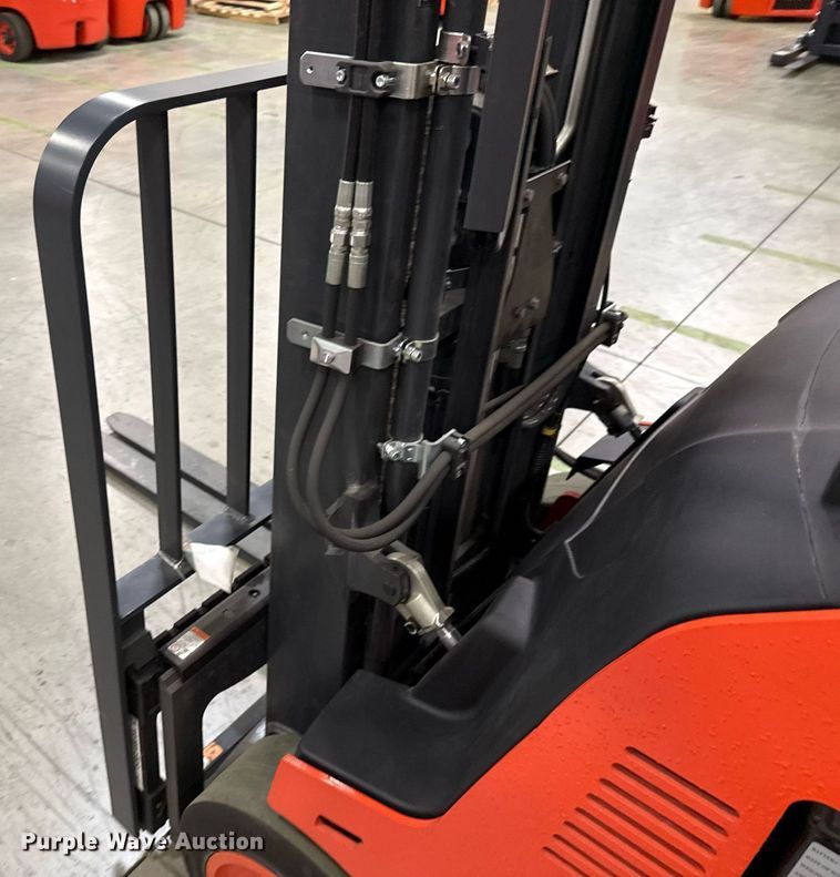 image for item ND9862 2023 Linde E18S forklift