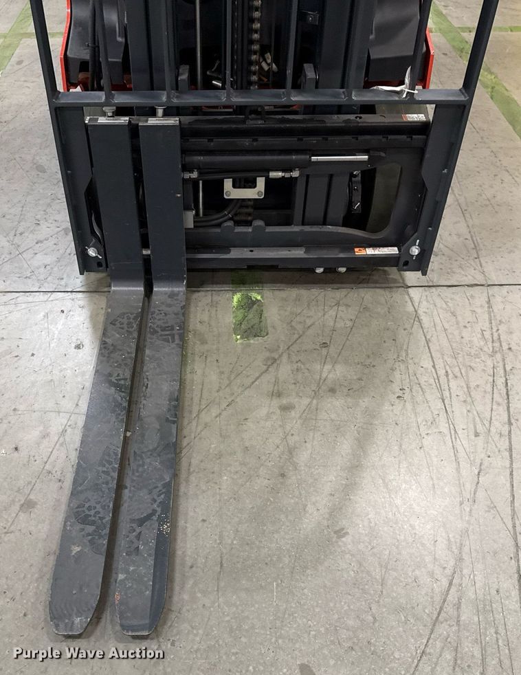 image for item ND9862 2023 Linde E18S forklift