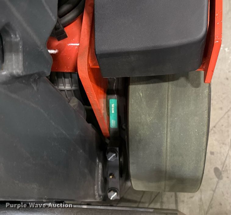 image for item ND9862 2023 Linde E18S forklift