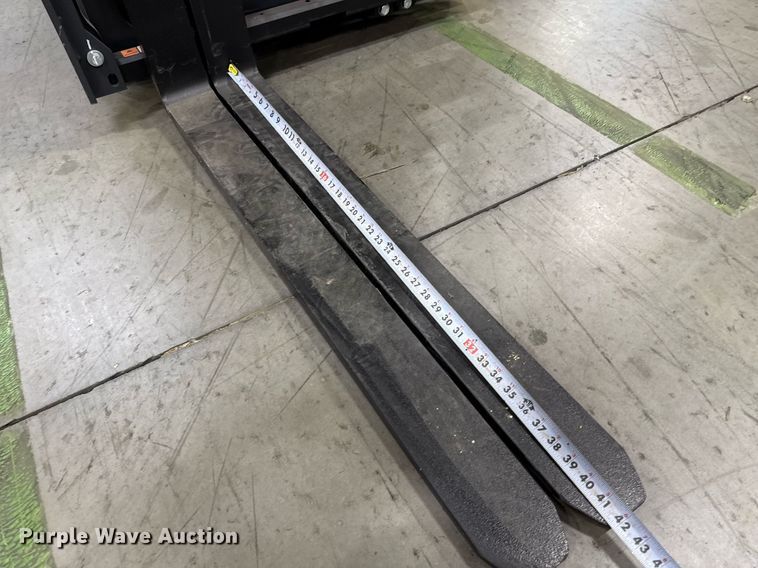 image for item ND9864 2023 Linde E18S forklift