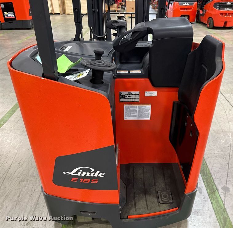 image for item ND9864 2023 Linde E18S forklift