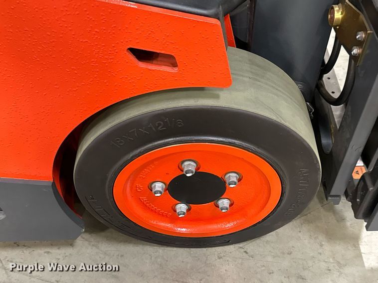 image for item ND9864 2023 Linde E18S forklift