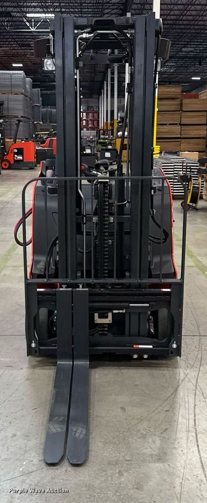 image for item ND9865 2023 Linde E18S forklift