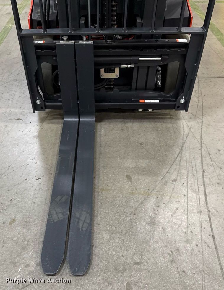 image for item ND9865 2023 Linde E18S forklift