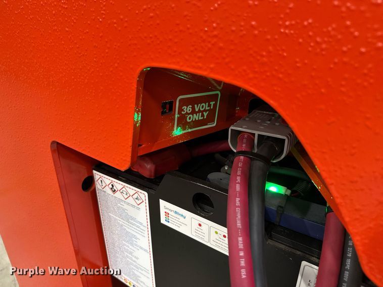 image for item ND9865 2023 Linde E18S forklift