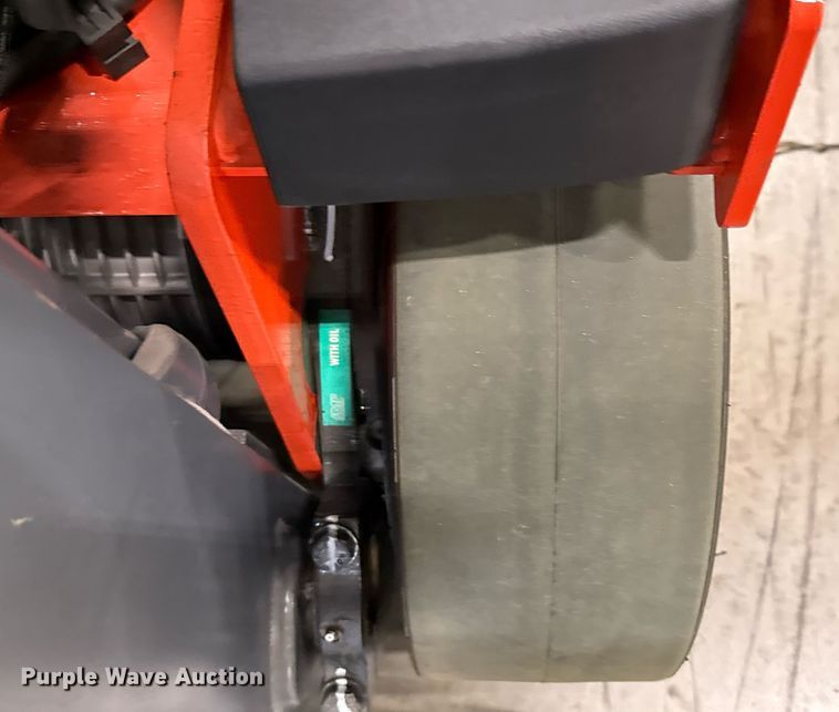 image for item ND9865 2023 Linde E18S forklift