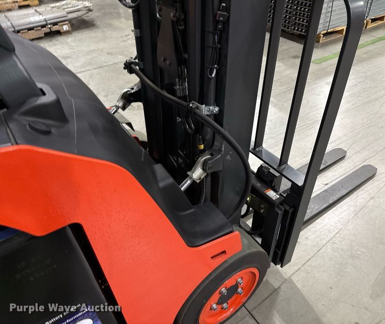 image for item ND9866 2023 Linde E18S forklift